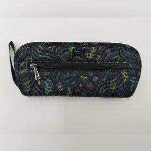 NWOT Lug Flipper Jewelry Travel Clutch Wallet Organizer in garden black pattern